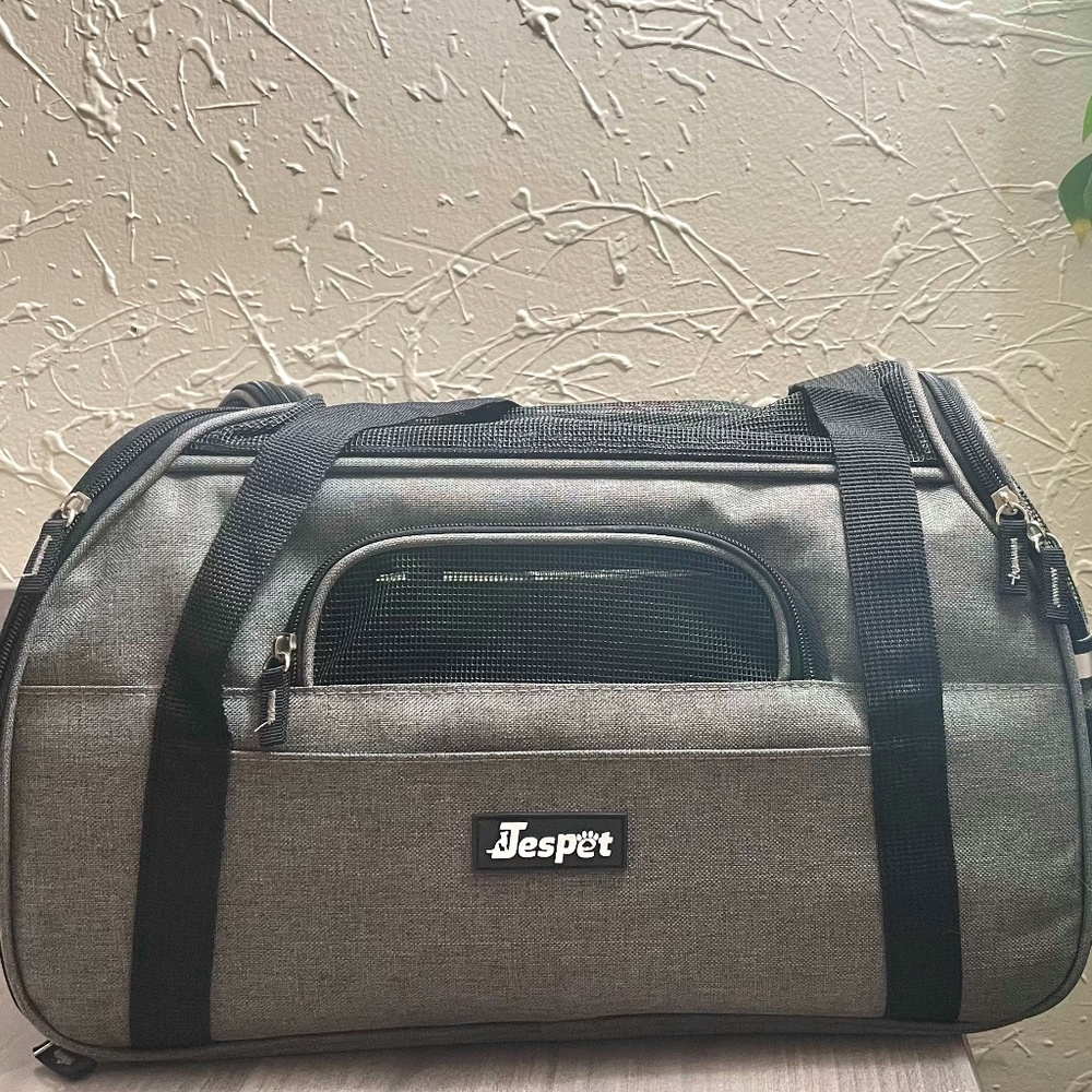 JESPET Soft Kennel Pet Carrier